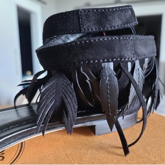 Tod’s Leaf Fringe Sandals, Size 8, Black, NIB - Picture 16 of 17